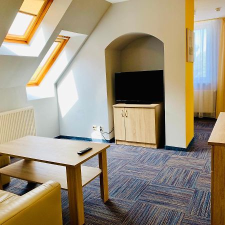 Azalia Bed & Breakfast Ustronie Morskie Bagian luar foto