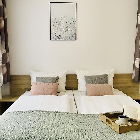 Azalia Bed & Breakfast Ustronie Morskie Bagian luar foto