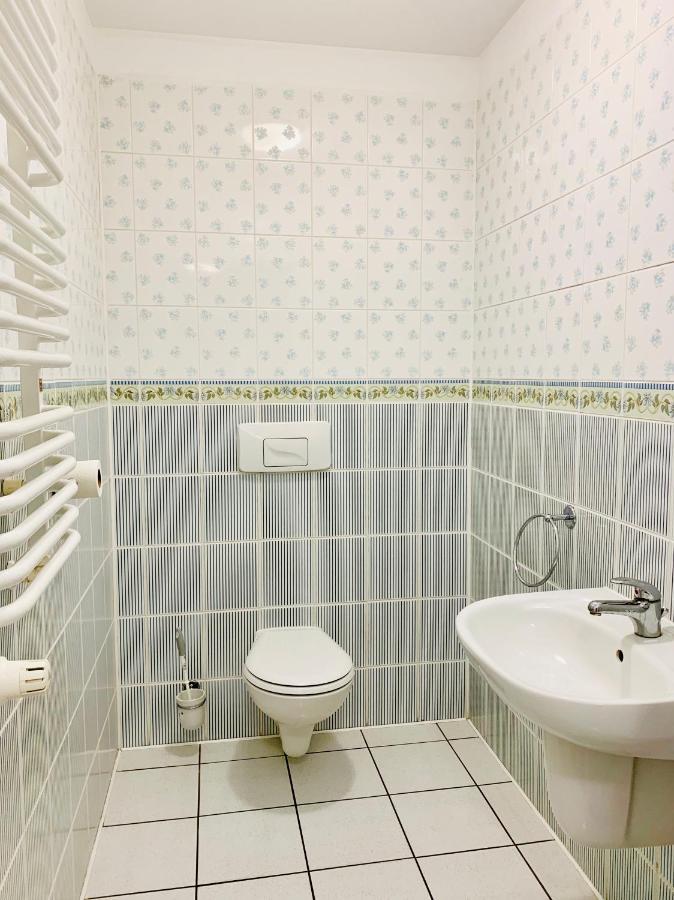 Azalia Bed & Breakfast Ustronie Morskie Bagian luar foto