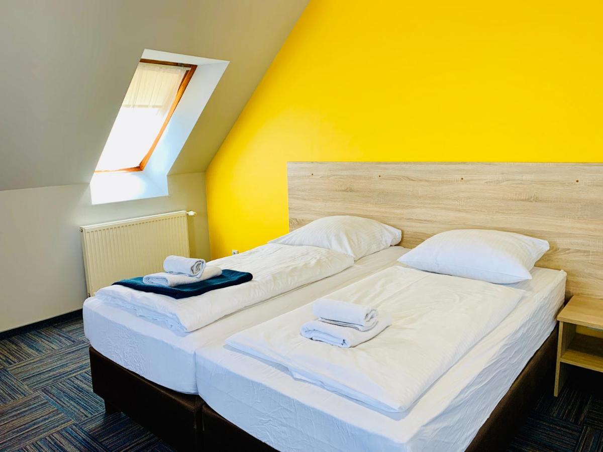Azalia Bed & Breakfast Ustronie Morskie Bagian luar foto