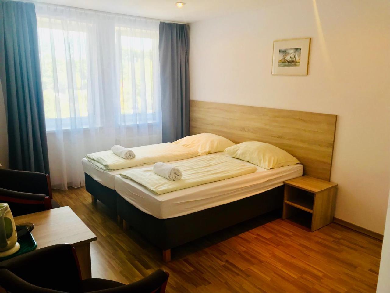 Azalia Bed & Breakfast Ustronie Morskie Bagian luar foto