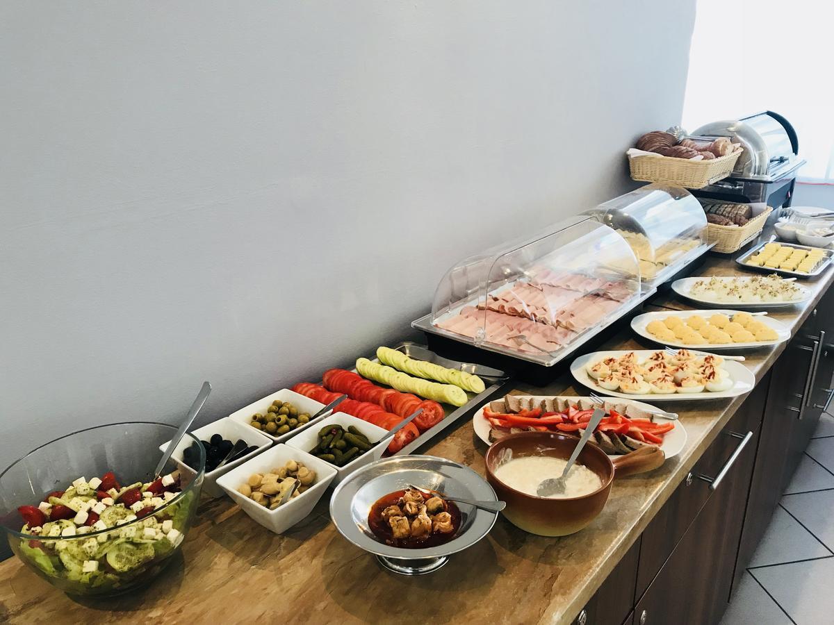 Azalia Bed & Breakfast Ustronie Morskie Bagian luar foto