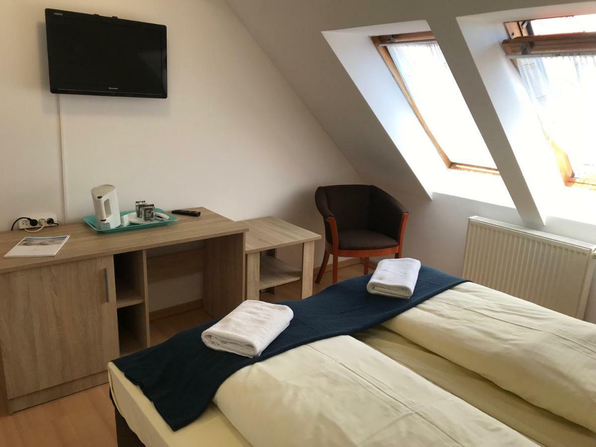 Azalia Bed & Breakfast Ustronie Morskie Bagian luar foto