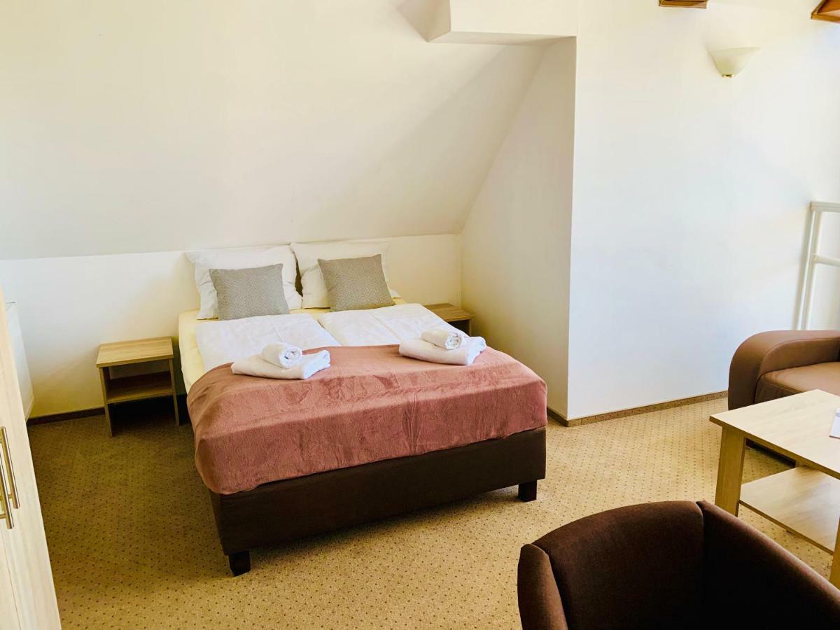 Azalia Bed & Breakfast Ustronie Morskie Bagian luar foto