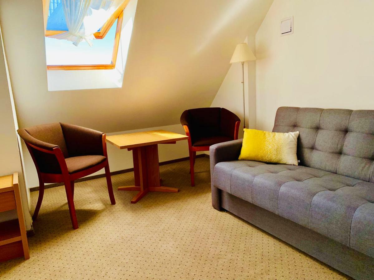 Azalia Bed & Breakfast Ustronie Morskie Bagian luar foto